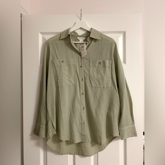 Club Monaco Marnee Chemise in Green - Picture 2 of 8